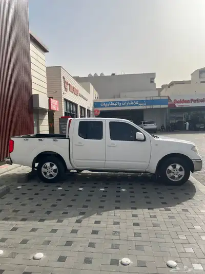 Nissan Navara 2013 5