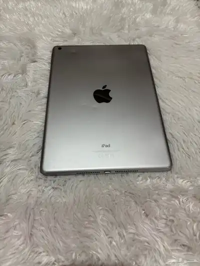 آيباد أبل الجيل السادس 2