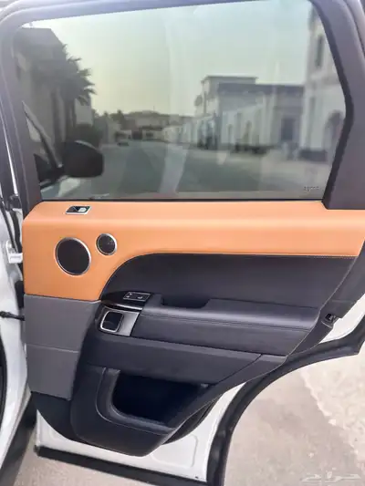 رنج سبورت V8 2020 36