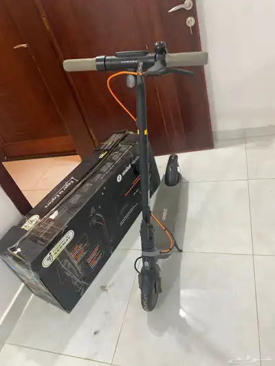 للبيع إسكوتر سيجوايE2 بلس 4