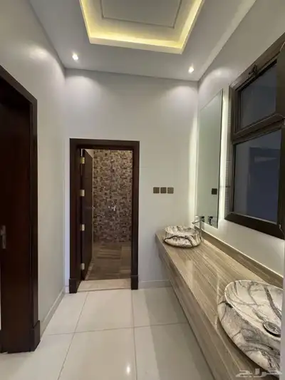 للبيع فيلا مودرن دورين وملحق بحي راقي واصل جميع الخدمات 11