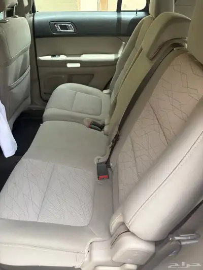 ford explorer 4wd 2012 black colour 0