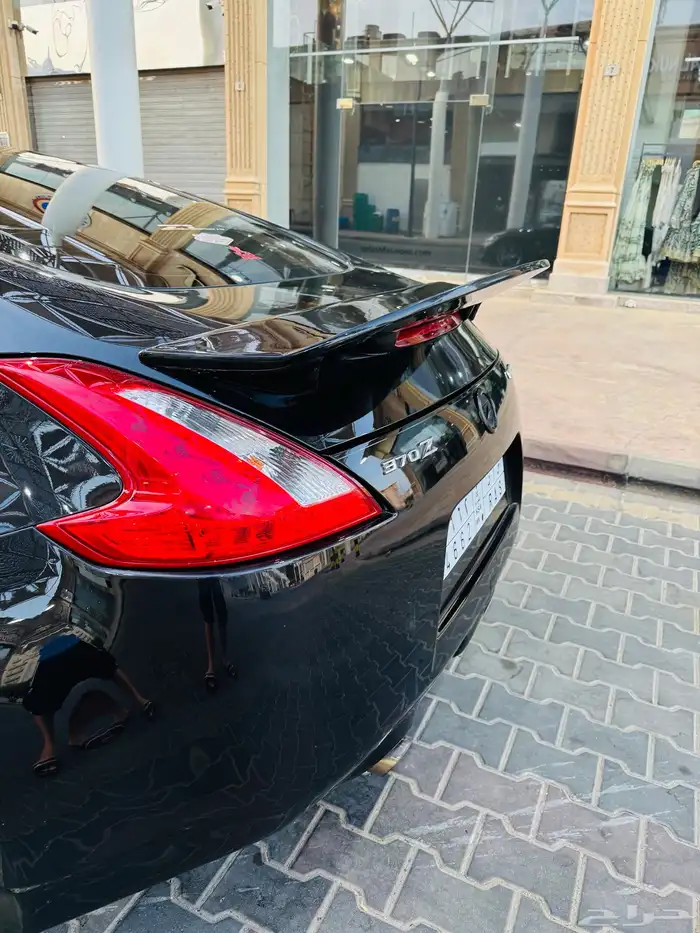 نيسان Z370 موديل 2015 نظيف 7