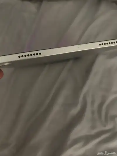 آيباد برو M2 نظيف جدا 256GB 11 إنش 3