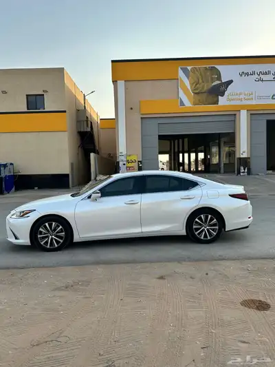 لكزس ES 350 لؤلؤي   فتحة   جملي   6 سلندر   ممشى 167 ألف 0