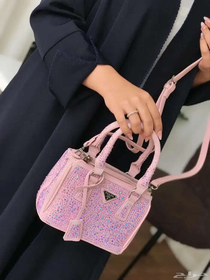 شنط برادا لمعه عرائسي 16