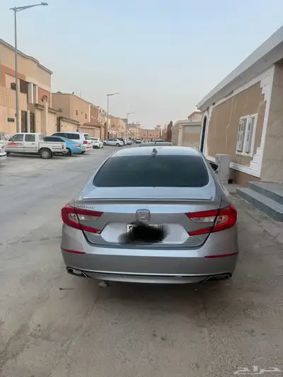 هوندا اكورد 2018 اعلى فئة مكينة 2.0 تيربو 4