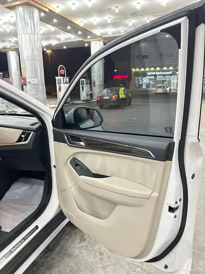 ام جي 31