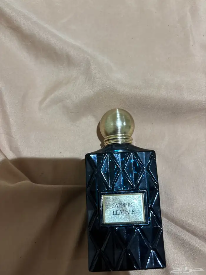 عطر سفاير لذر من ابراهيم القرشي 0