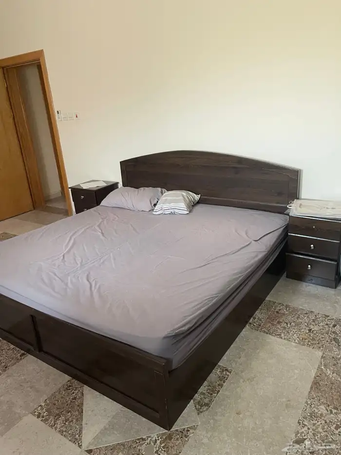 غرفة نوم مستعملة 2