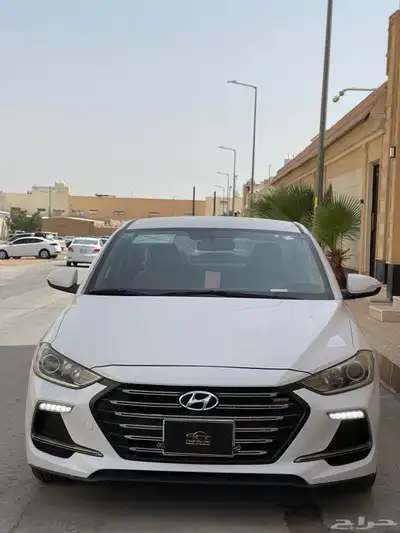 هونداي- إلنترا-2018-استاندر- بنزين- قمه النظآفه 1
