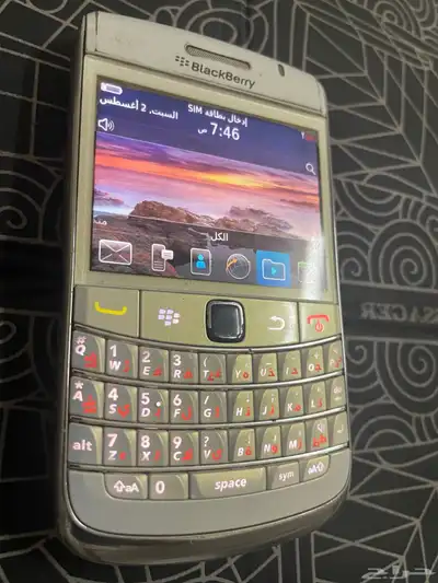 بلاك بيري بولد 9780 شغال على الشرط 3