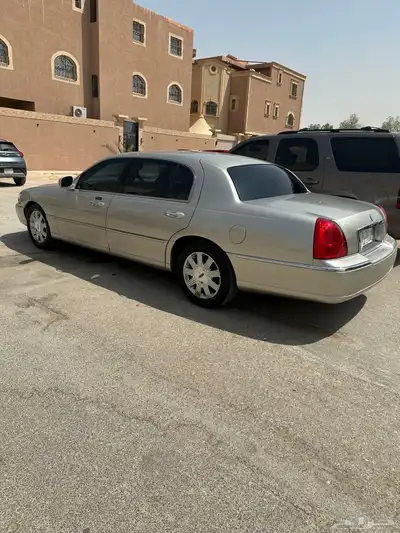 لينكون تاون كار 2
