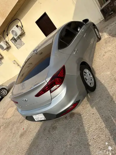النترا 4