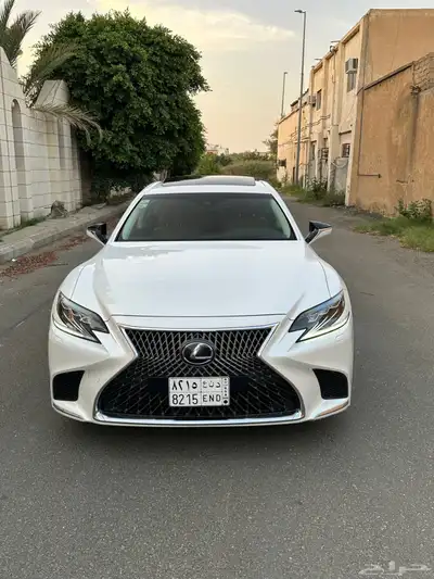 لكزس LS500 هايبرد 2020 1
