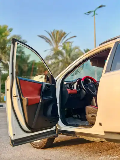 تايوتا رافور 2015 فل كامل V.XR 46