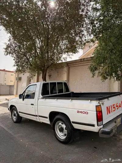 نيسان ددسن غماره 93 0