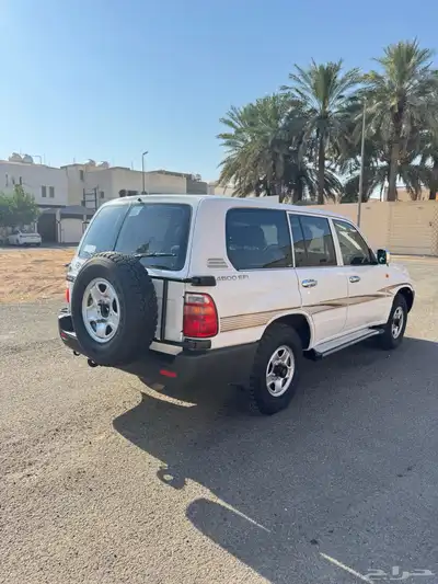 لاندكروزر2001 GX 2