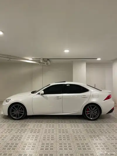 لكزس is 350 1