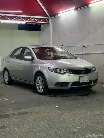 كيا سيراتو 2012 6