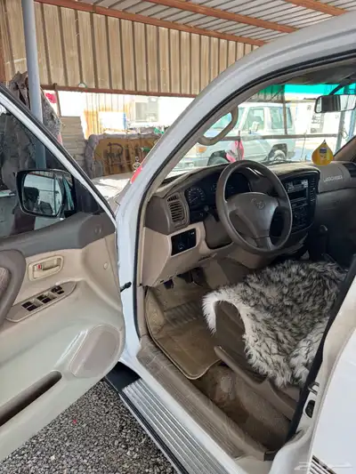 لاندكروزر2001 GX 7