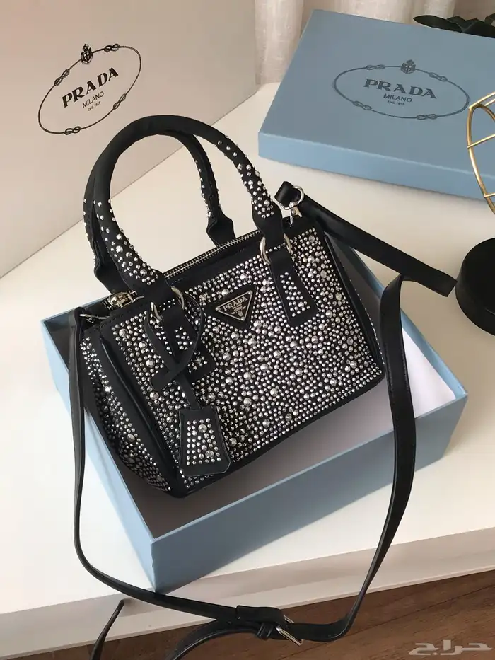 شنط برادا لمعه عرائسي 10