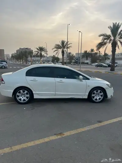 للبيع هوندا سيفيك 2009 استخدام الوالد نظيفة جدا 7
