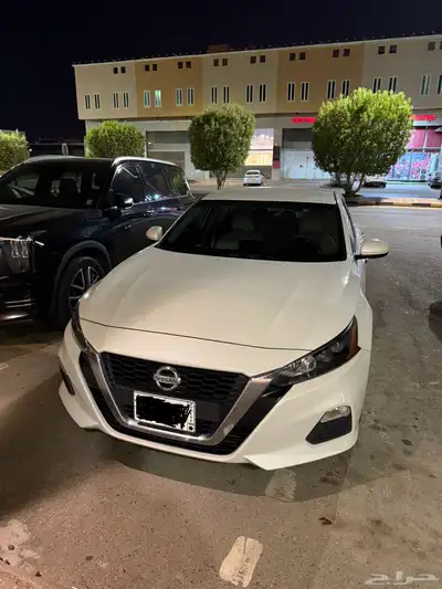 نيسان التيما 2022 ستاندر 0