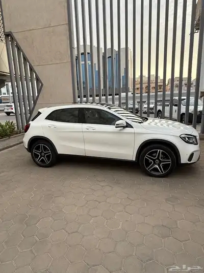 مرسيدس GLA250 حاله مميزه 3