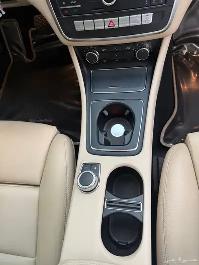مرسيدس GLA250 حاله مميزه 13