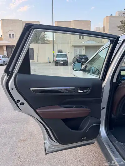 رينو كوليوس 2018 35