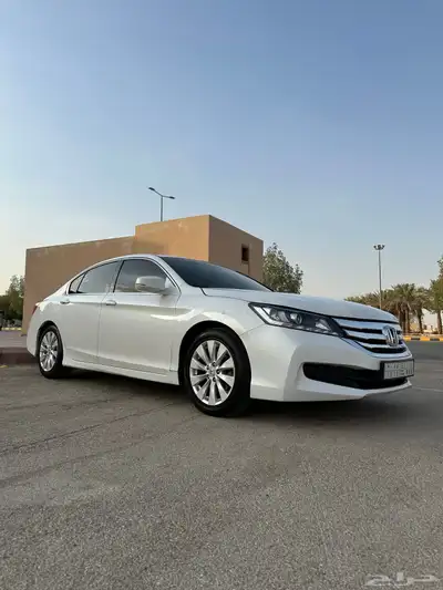 هوندا أكورد 2015 0