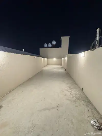 للبيع بدره الموسى شقق تمليك علوي مع سطح واصل جميع الخدمات 18