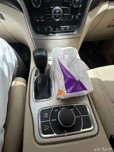 جيب قراند شروكي 2017 10