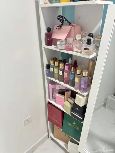 رفوف مع مراية 2