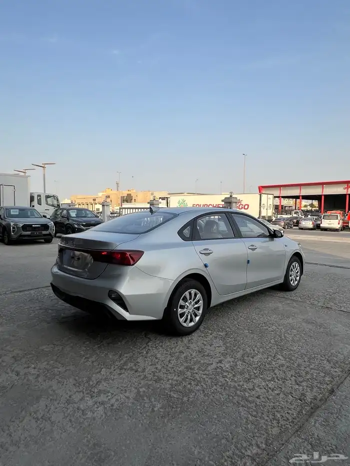 سيراتو 2024 استاندر ب( 68900) 4