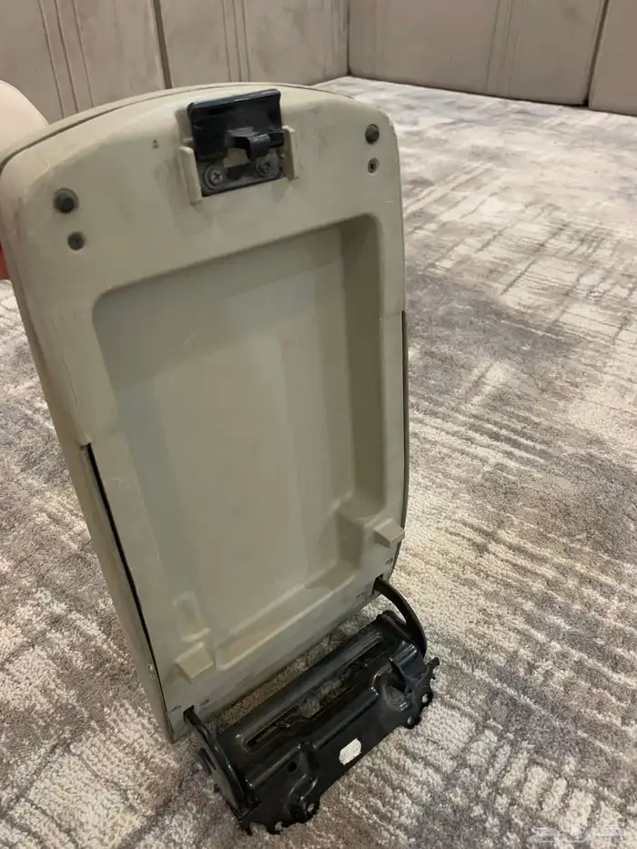 تكاية كامري 2011 1