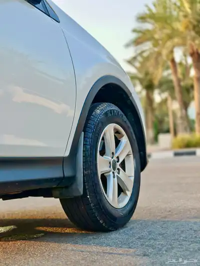 تايوتا رافور 2015 فل كامل V.XR 8