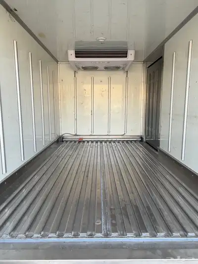 كيا K900 بنقو 2020 (ديزل) تبريد وتجميد بحالة الوكاله للبيع 7
