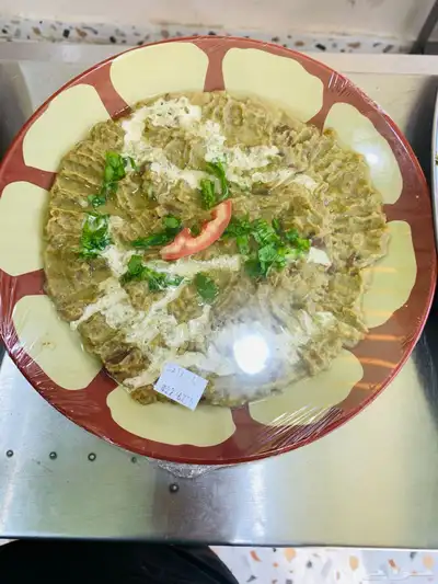 معلم فوال وفلافل خبره 6 سنين 7