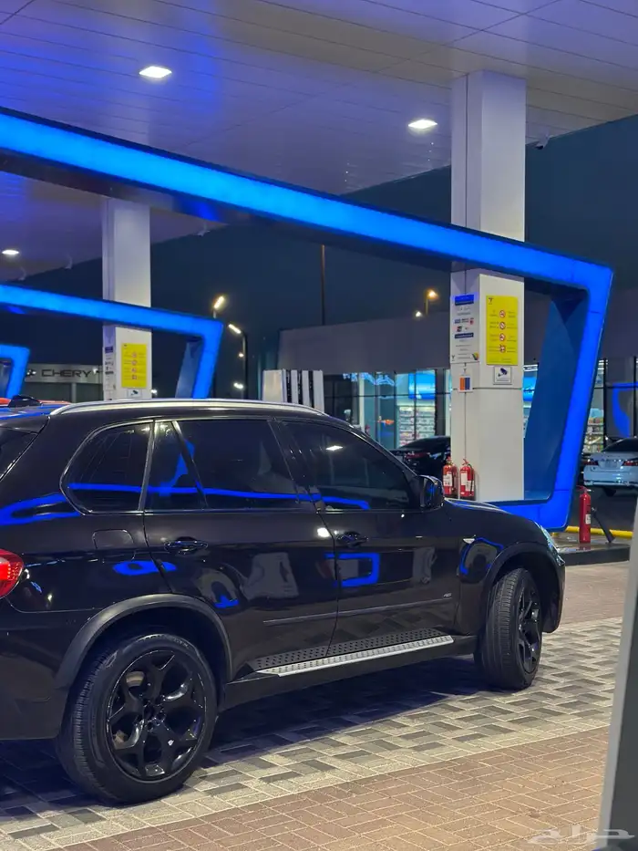 للبيع او للبدل BMW X5 9