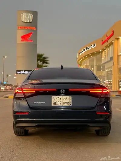 هوندا أكورد 2025 - مستخدم شبه جديد ( وكالة ) - ستاندرد 12
