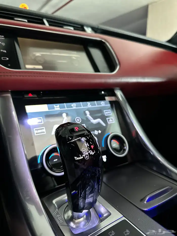 رنج روفر سبورت  اعلى فئة داخلية احمر  range rover sport 2014 16