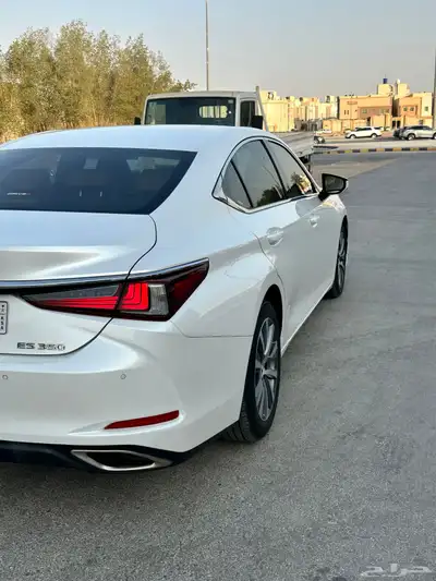 لكزس ES 350 لؤلؤي   فتحة   جملي   6 سلندر   ممشى 167 ألف 7