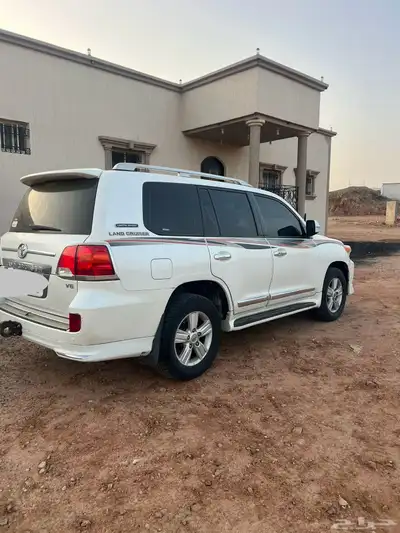 لاندكروزر 2012 سعودي 3