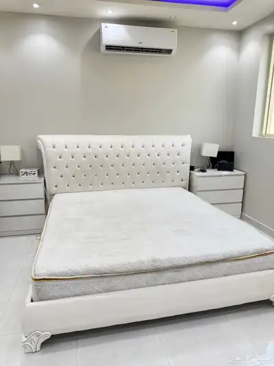 سرير كنج من هوم سنتر 200X200   مرتبه 1