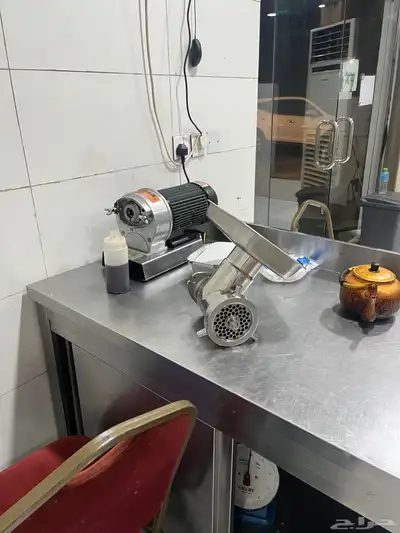 مطعم جاهز للاجار 10