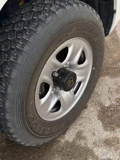 للبيع كفرات دنلوب استخدام خمس ايام 0