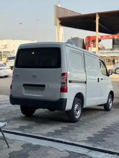 تايوتا باص لايت ايس 2025 اصفار (بضاعة - بنزين ) 3