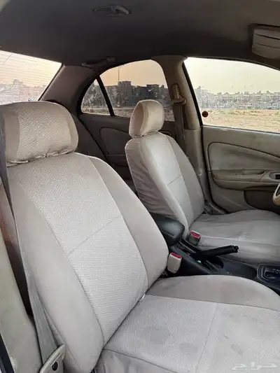نيسان صني 2002 11